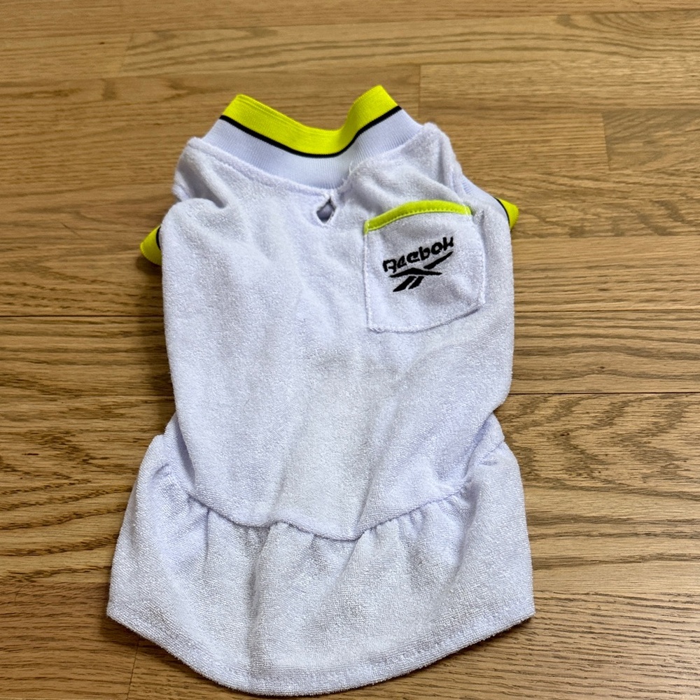 Reebok lilac pet Terry Dress with green trim